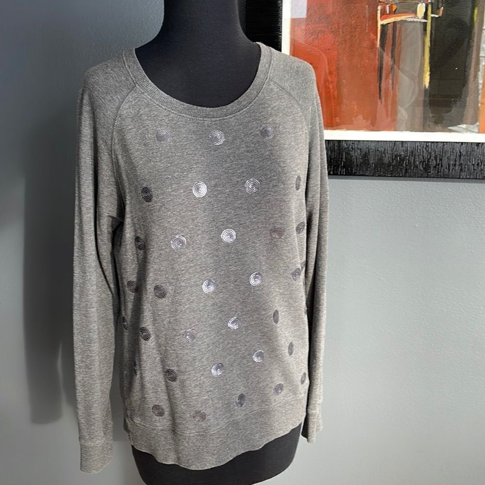 Kersh gray front sequin dot sweatshirt. Medium.